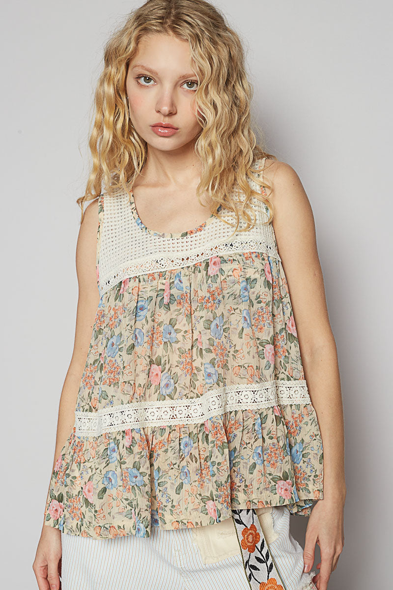POL Sleeveless top in crinkle print