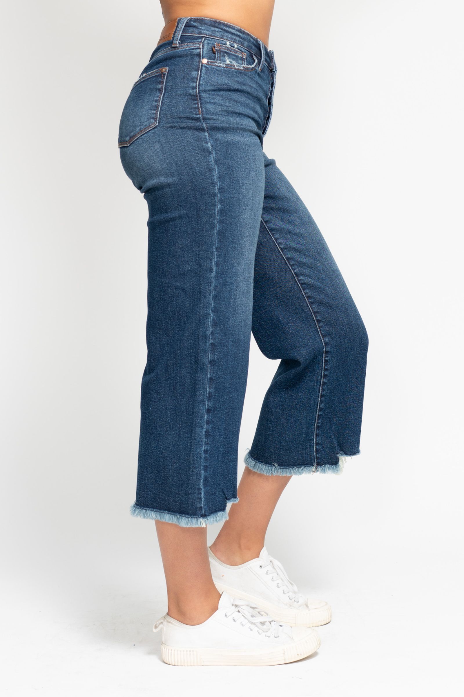 Judy Blue HW Button Fly Destroy Hem Crop Wide