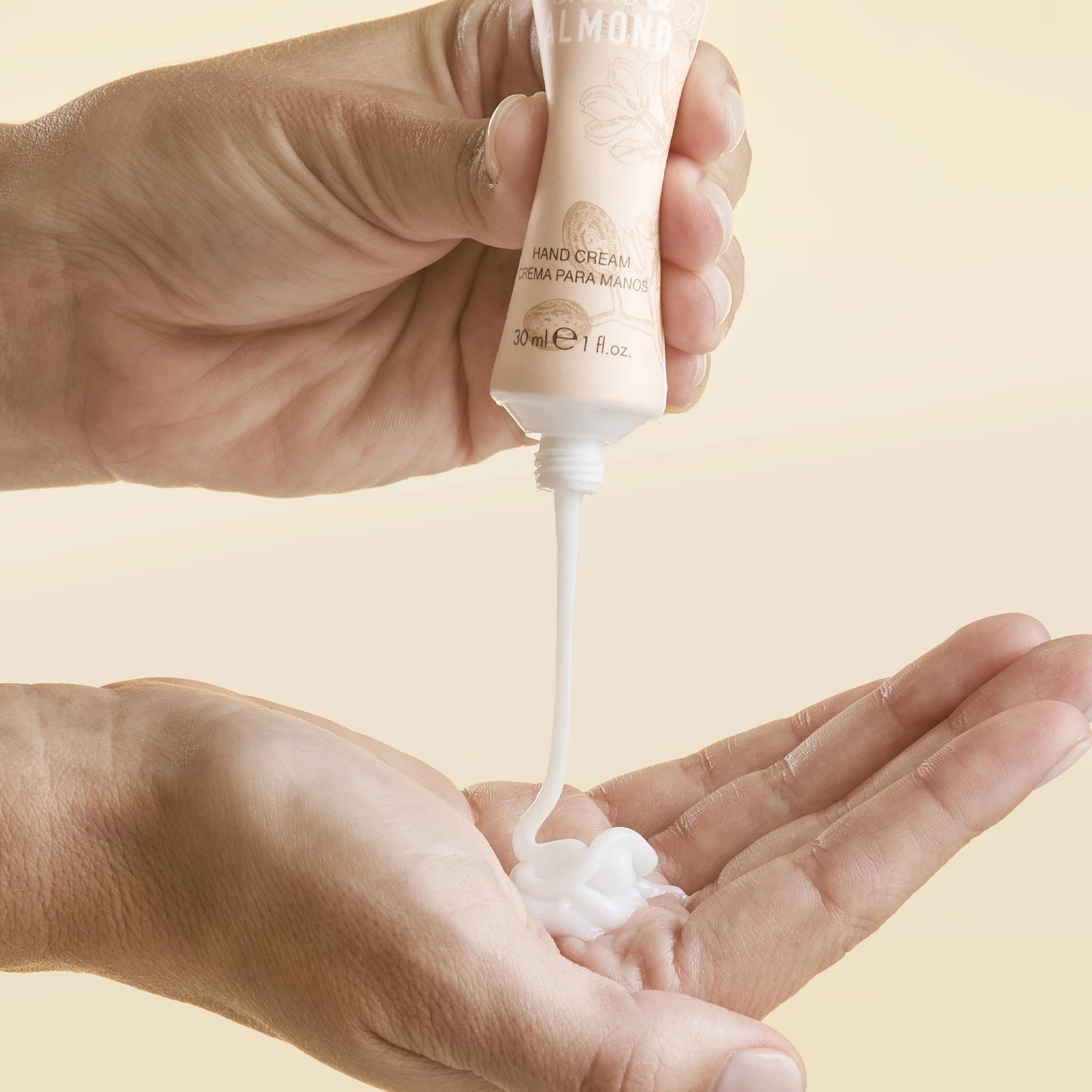 Farmasi Shea Butter & Almond Hand Cream