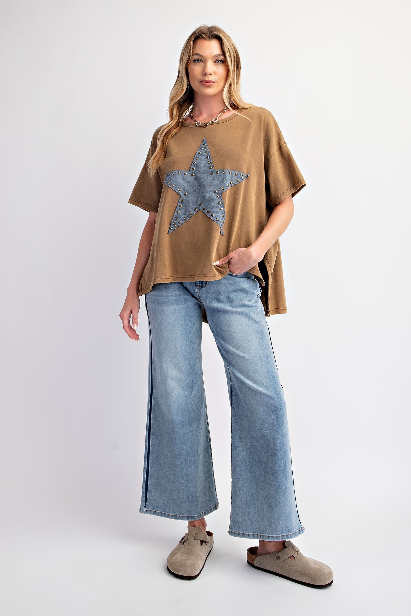 Easel Star Patch Washed Knit Top - Curvy Size