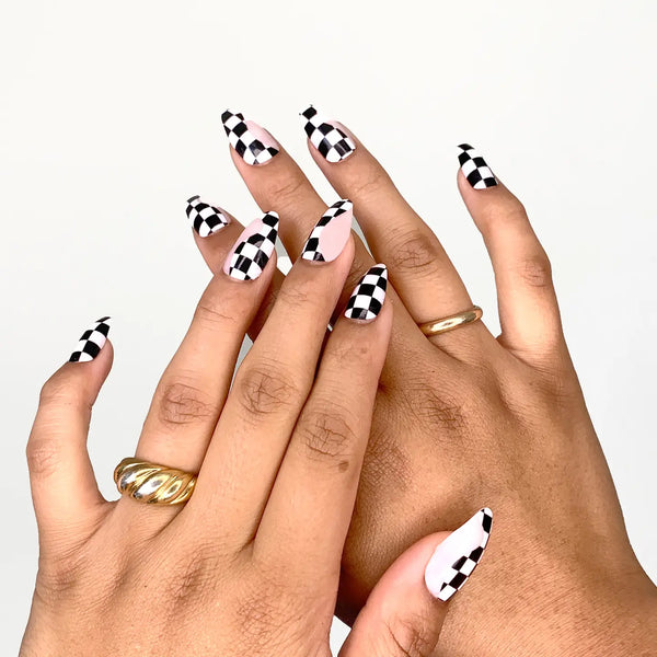 Paintlab Checkmate Press-On Nails