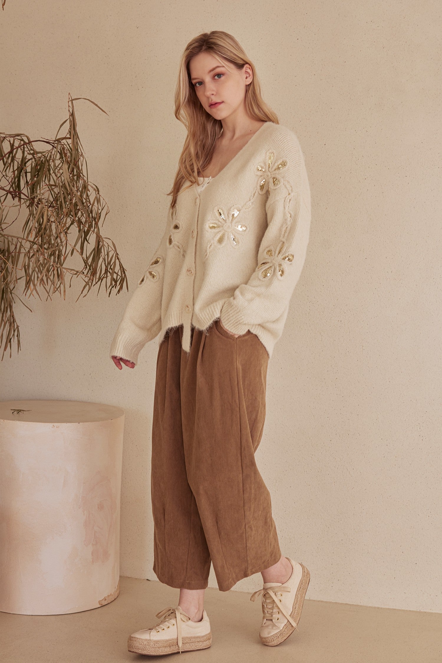 Mello Sequin Floral Cardigan