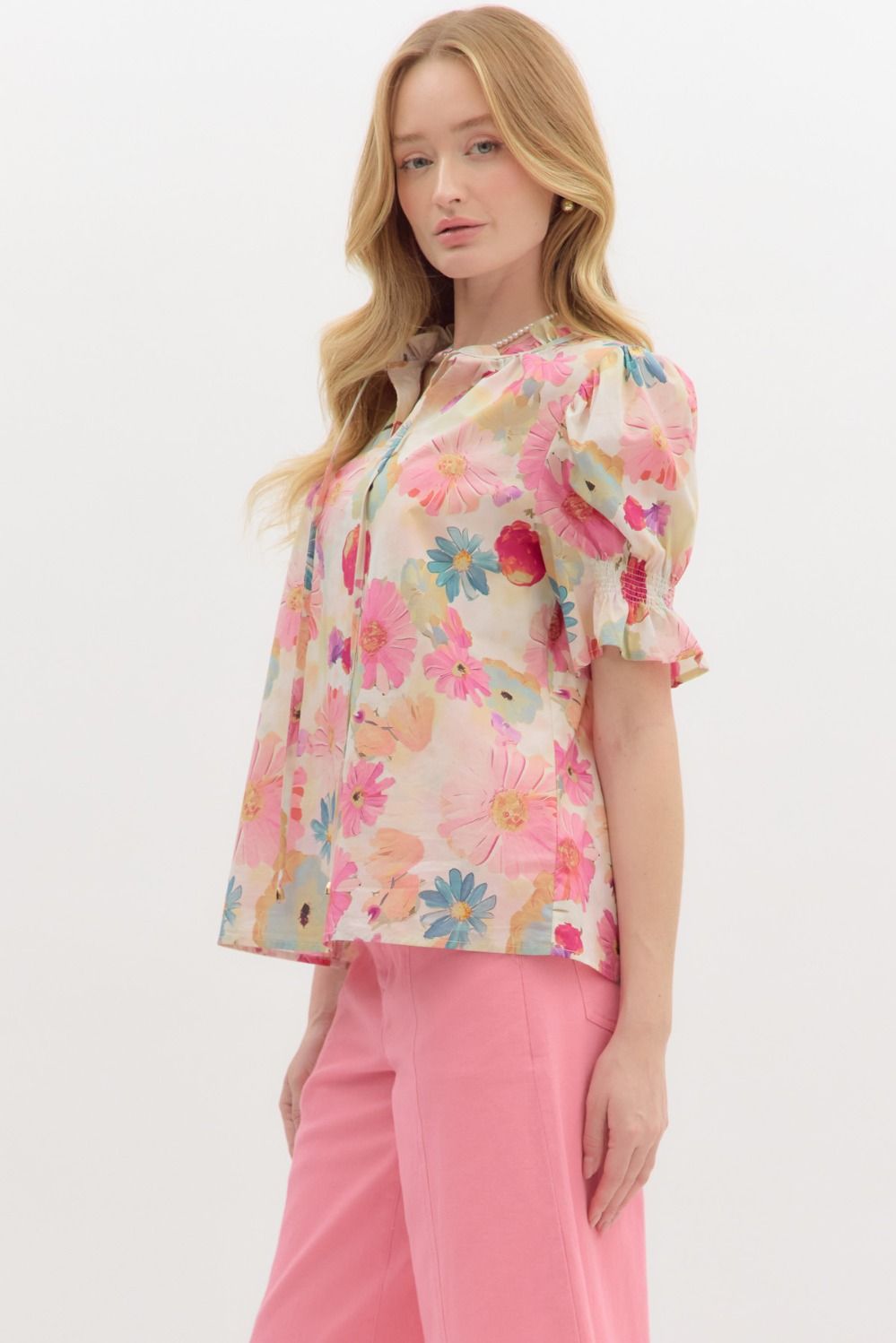 SALE Entro Floral print Smocked Short Sleeve pullover top