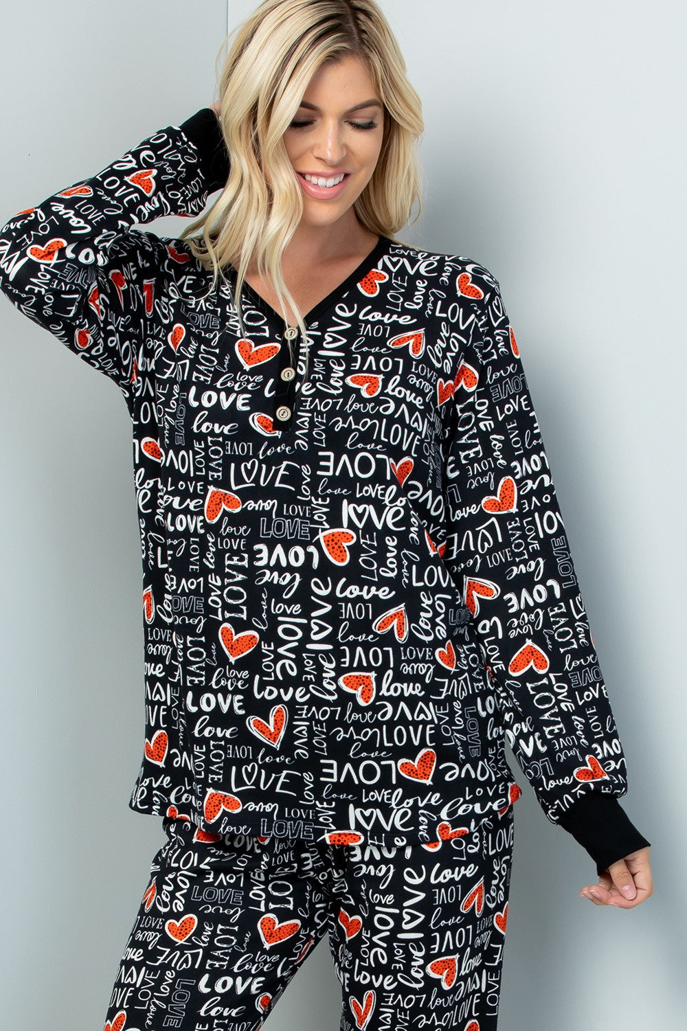 Heart and LOVE print long sleeve button detail top -2 Colors