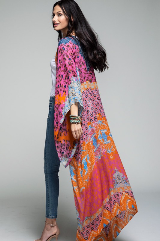 NEW Intricate Demask Kimono
