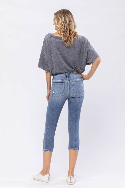XMAS JULY Judy Blue Mid-Rise Capri Destroyed