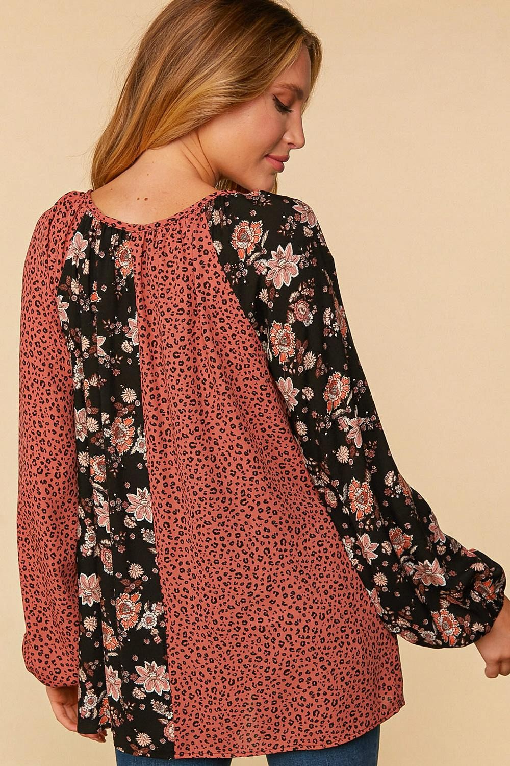 NEW Leopard & Floral Color Clock Key Hole Top - Curvy Size