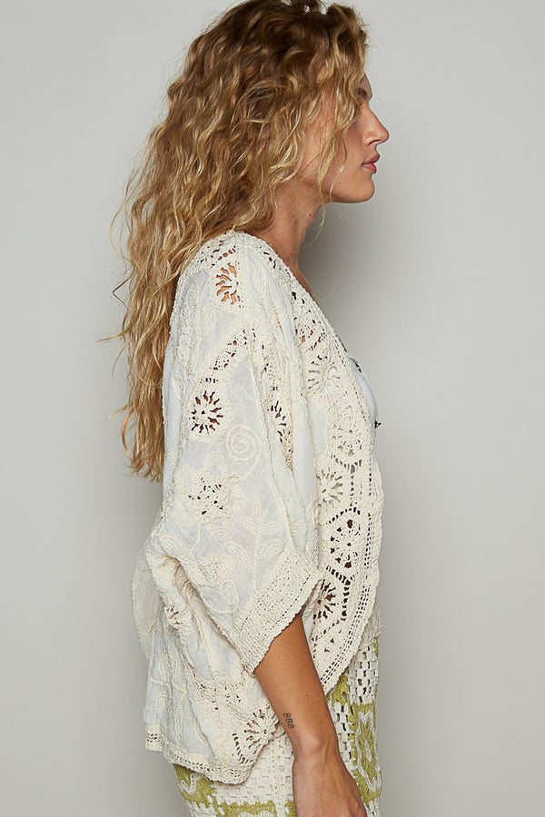 POL Designed in V-neck roomy fit cardigan in crochet with various stitching patterns