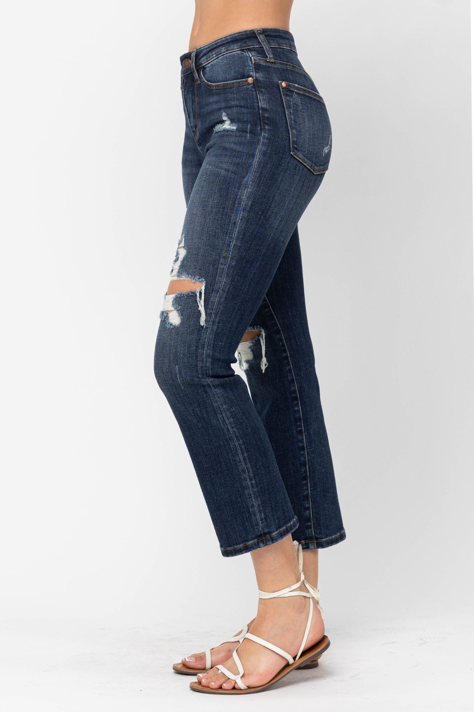 Judy Blue Mid Rise Crop Let Straight