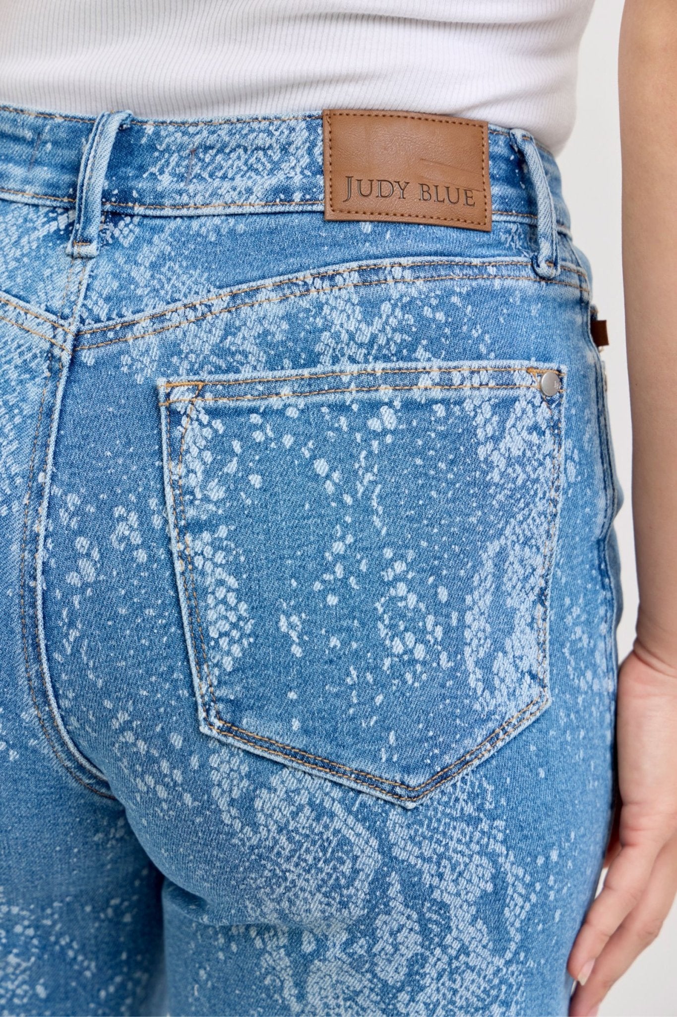Judy Blue HW Ankle Wide - Blush & Cactus