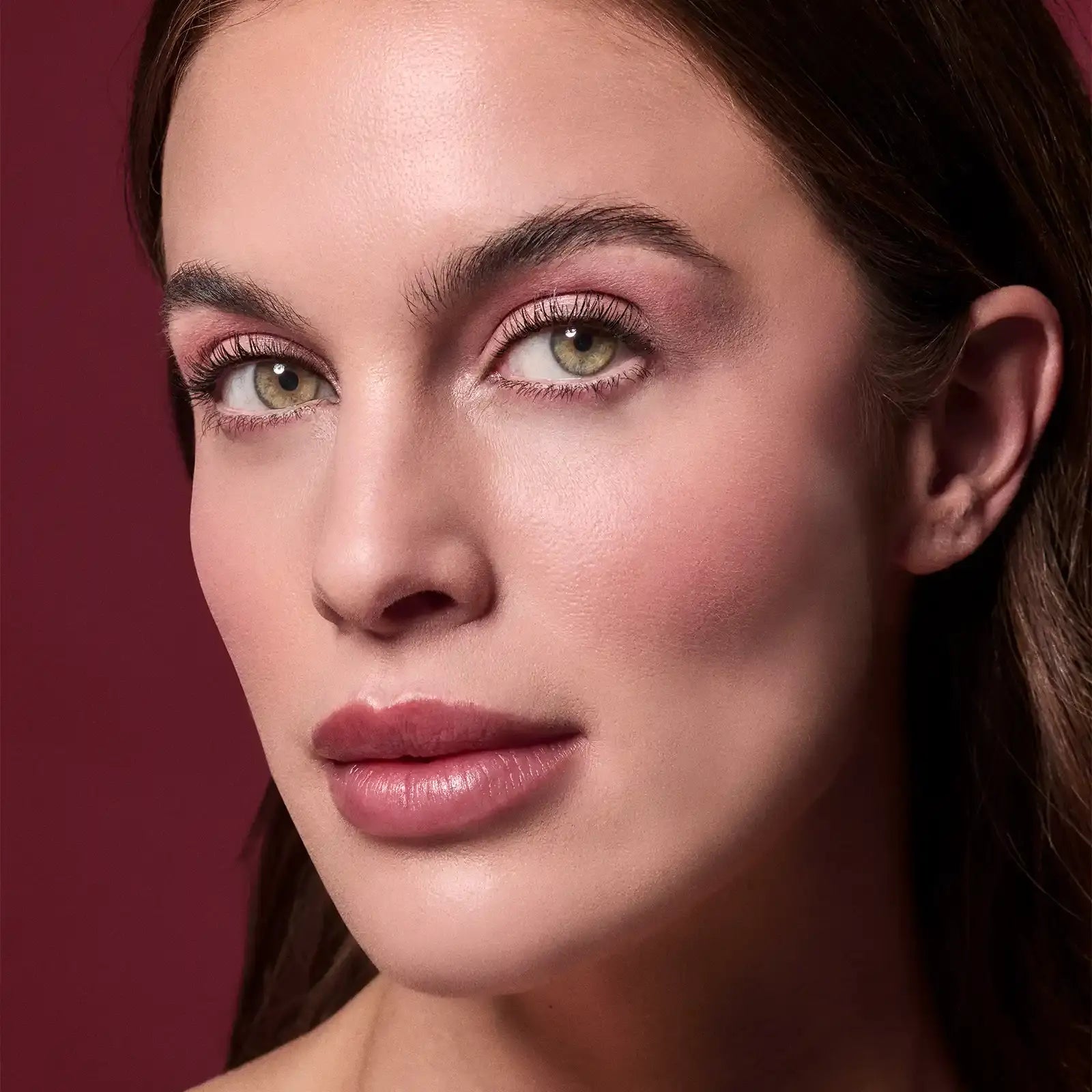 Farmasi - Limited Edition Makeup Set Royal Cherry Collection - Blush & Cactus