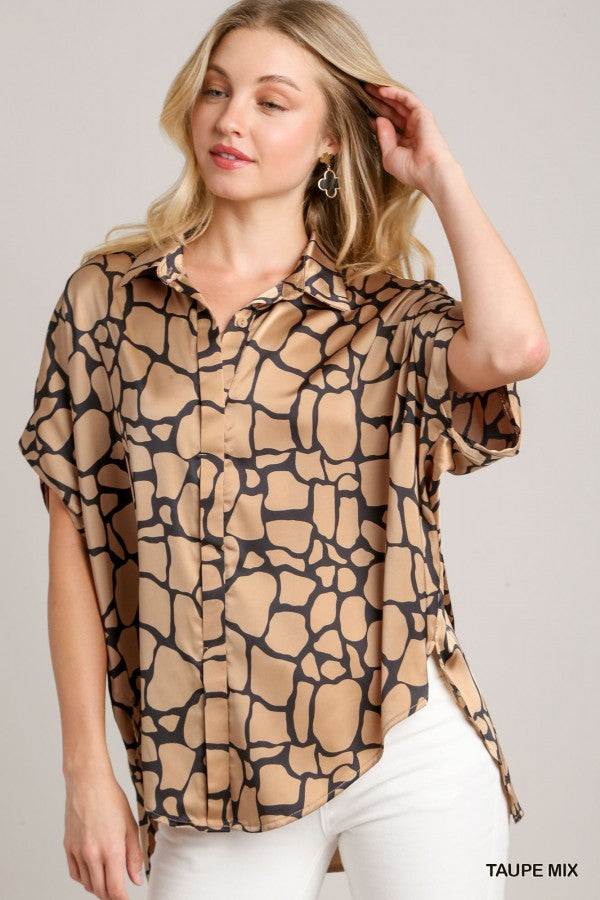 Collared Button Down Print Short Sleeve Top
