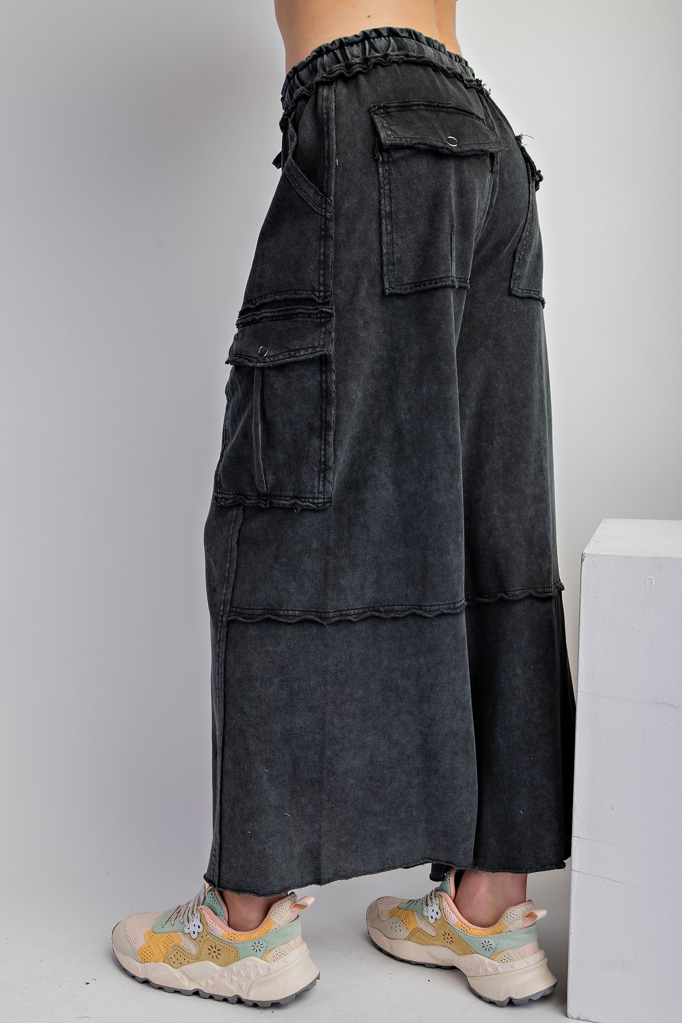 Easel Utility Mineral Washed Cargo Pants