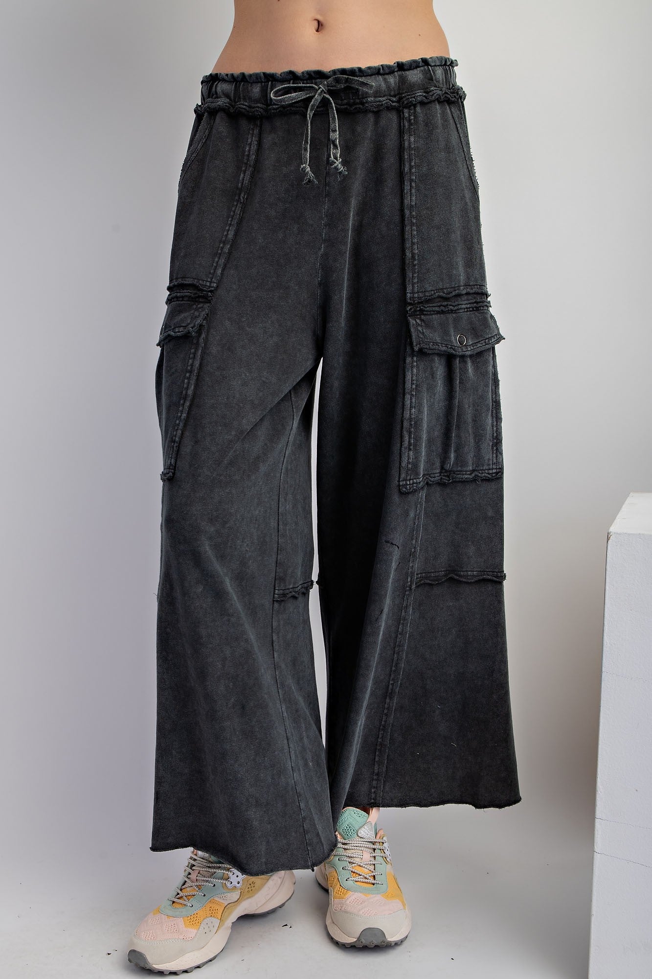 Easel Utility Mineral Washed Cargo Pants