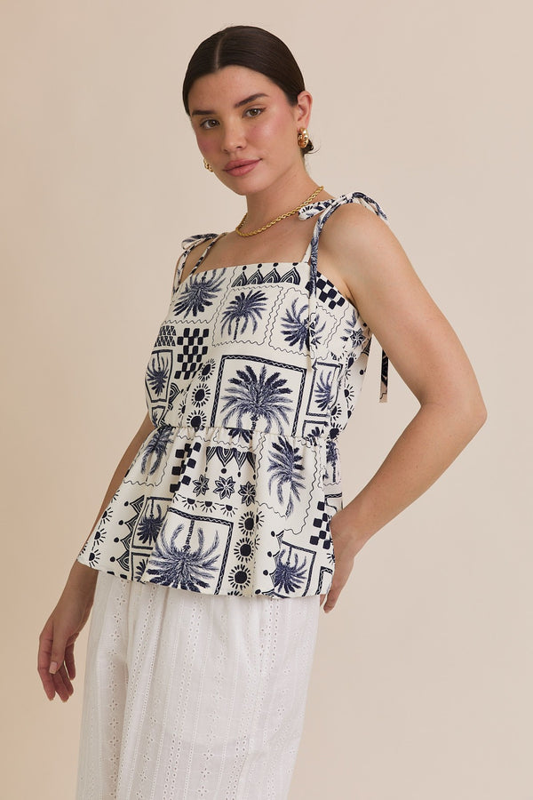 Gilli S.P.G. Strap Tie Flare Hem Abstract Print Top