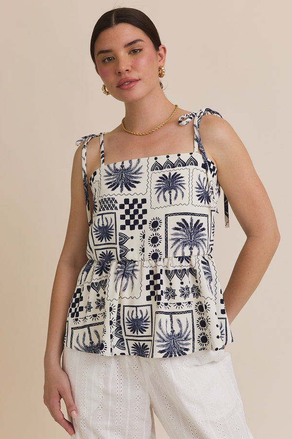 Gilli S.P.G. Strap Tie Flare Hem Abstract Print Top