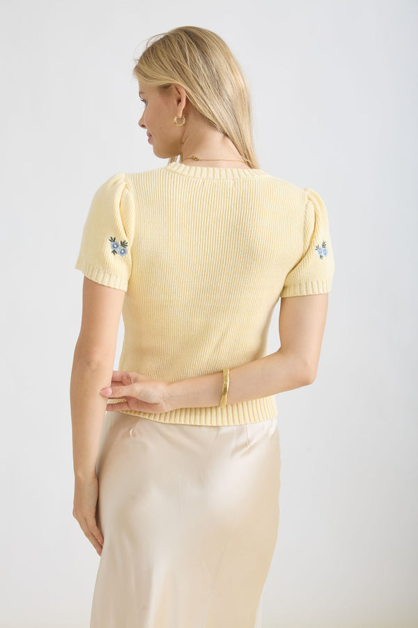 Floral Embroidery Round Neck Short Sleeve Sweater - Blush & Cactus