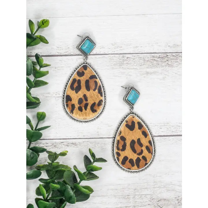 Diva Like Dolly Leopard Teardrop Stud Earrings