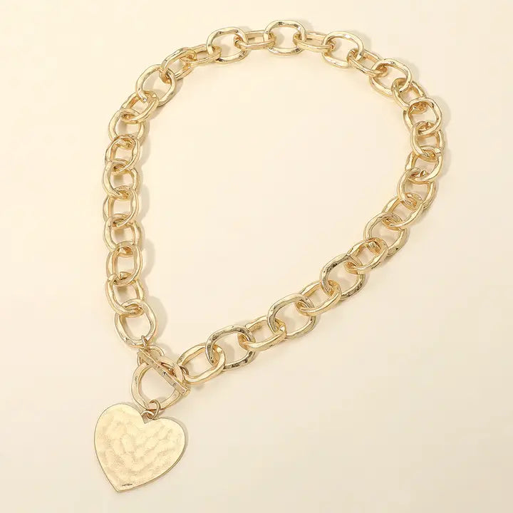 Hammered Metal Heart Charm Chunky Chain Toggle Necklace