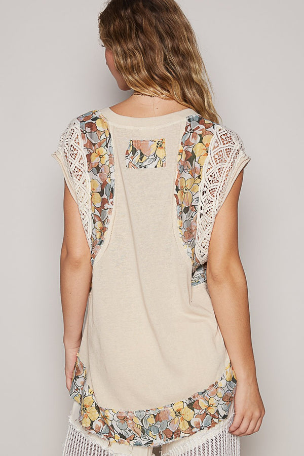 POL Floral crochet contrast round neck sleeveless top