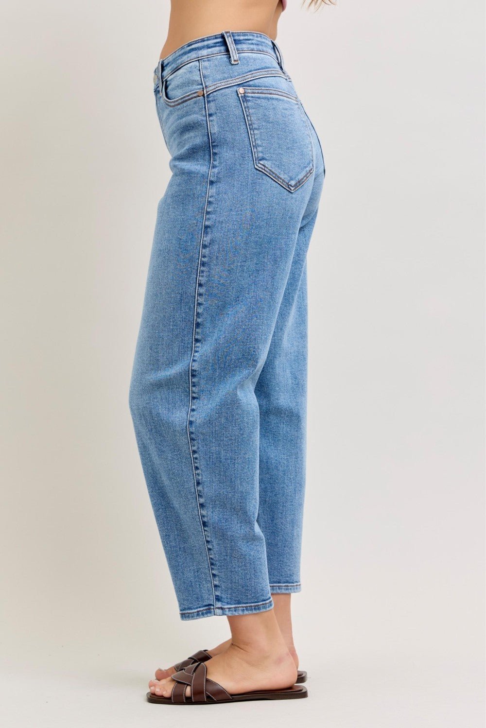 Judy Blue Hw Barrel Jean W/ Front Darts & Back Yoke Detail - Blush & Cactus