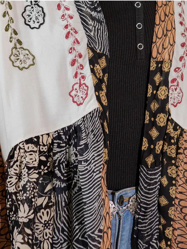 Natural Bohemian : Embroidered Short Shrug - Blush & Cactus