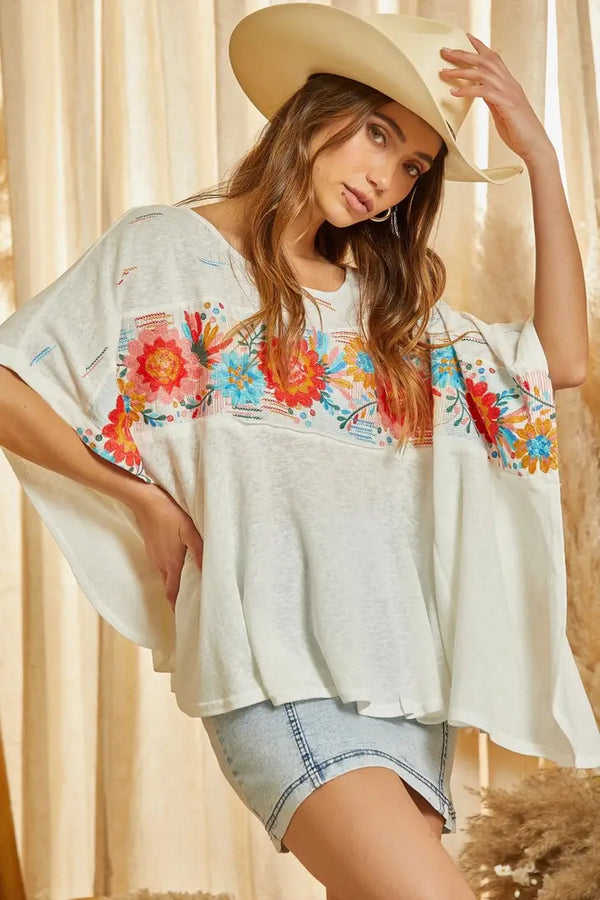 Embroidery Woven Top - Curvy Size