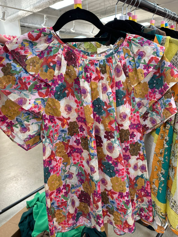 SALE Entro Floral Print Short Sleeve Top featuring tiered ruffle detail at sleeve - Blush & Cactus