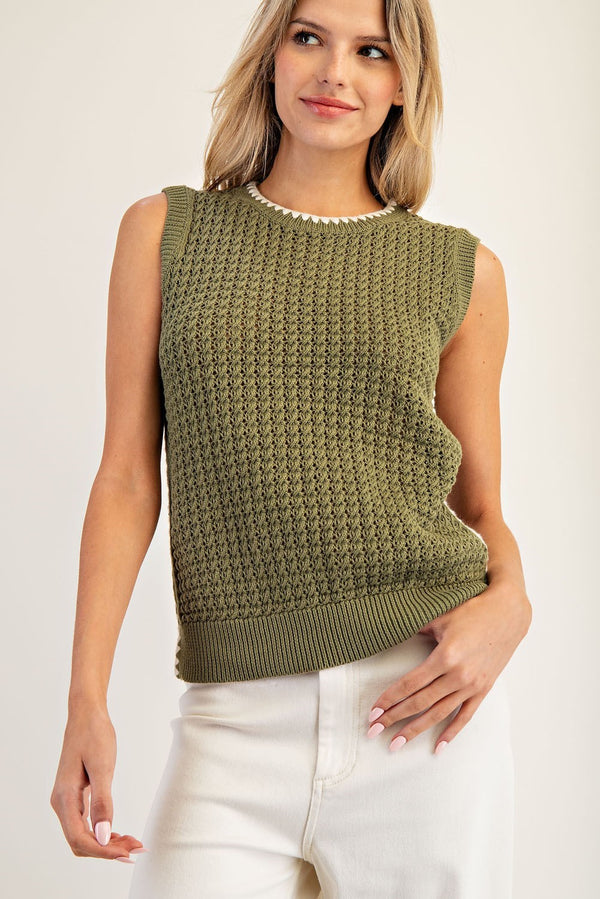 Scalloped Contrast Trim Sleeveless Sweater