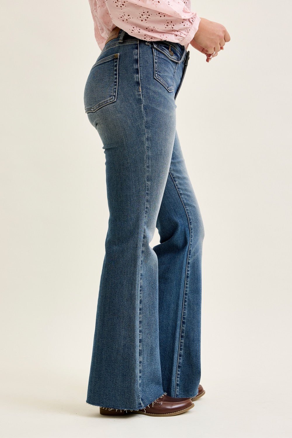 Judy Blue Mr Flare W/ Front Flap Pkts - Blush & Cactus