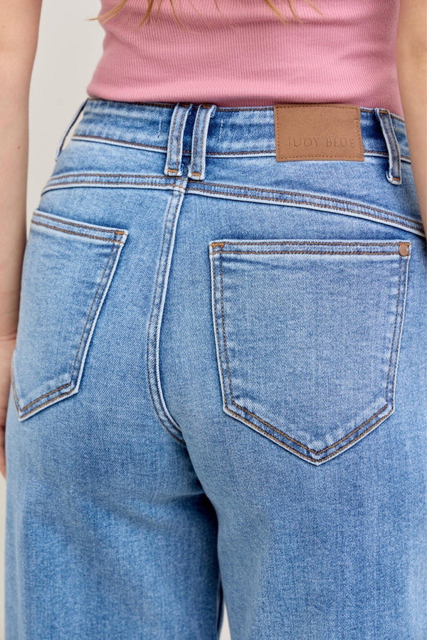 Judy Blue Hw Barrel Jean W/ Front Darts & Back Yoke Detail - Blush & Cactus