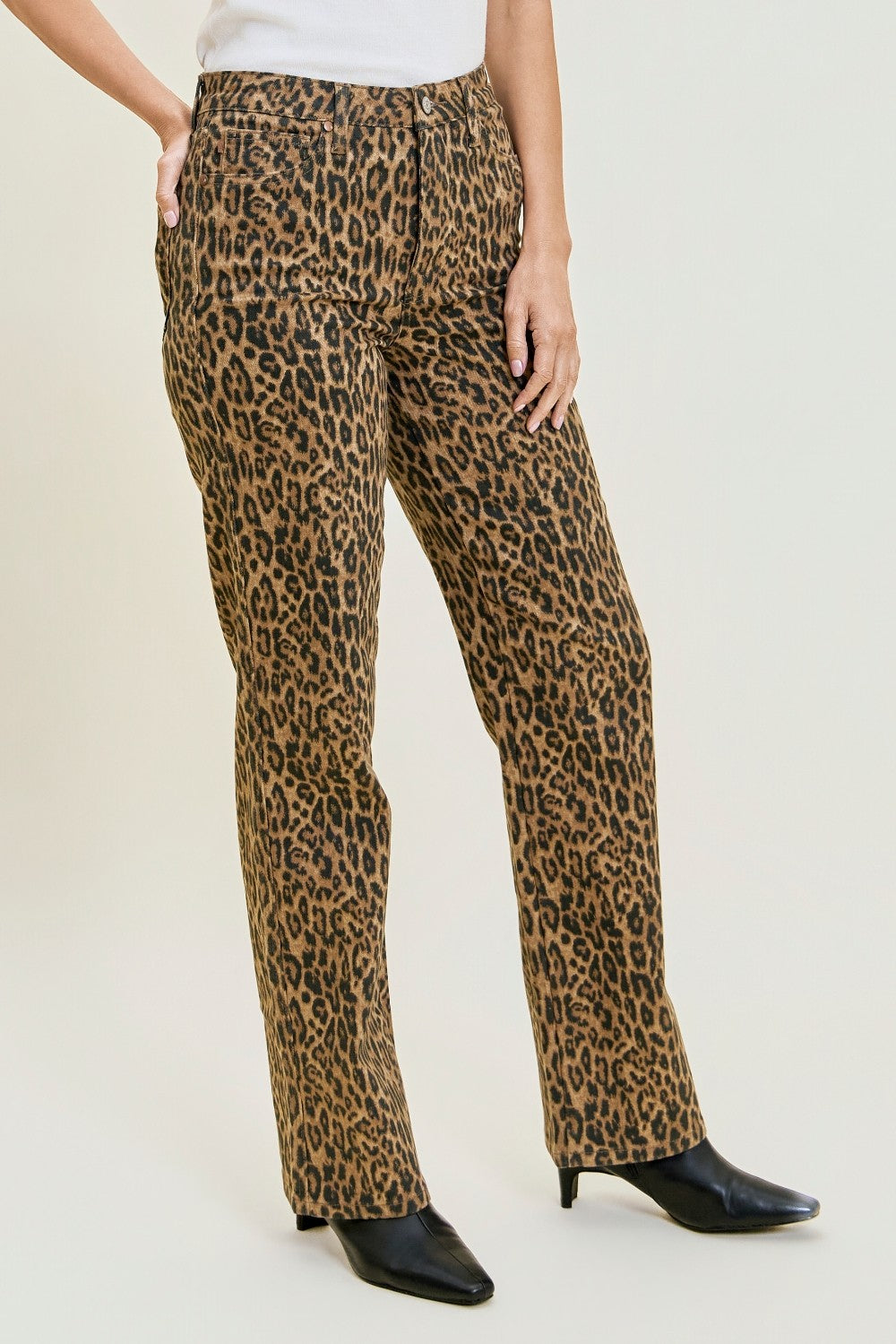 Judy Blue HW T.C. Kimberly Leopard Classic Straight