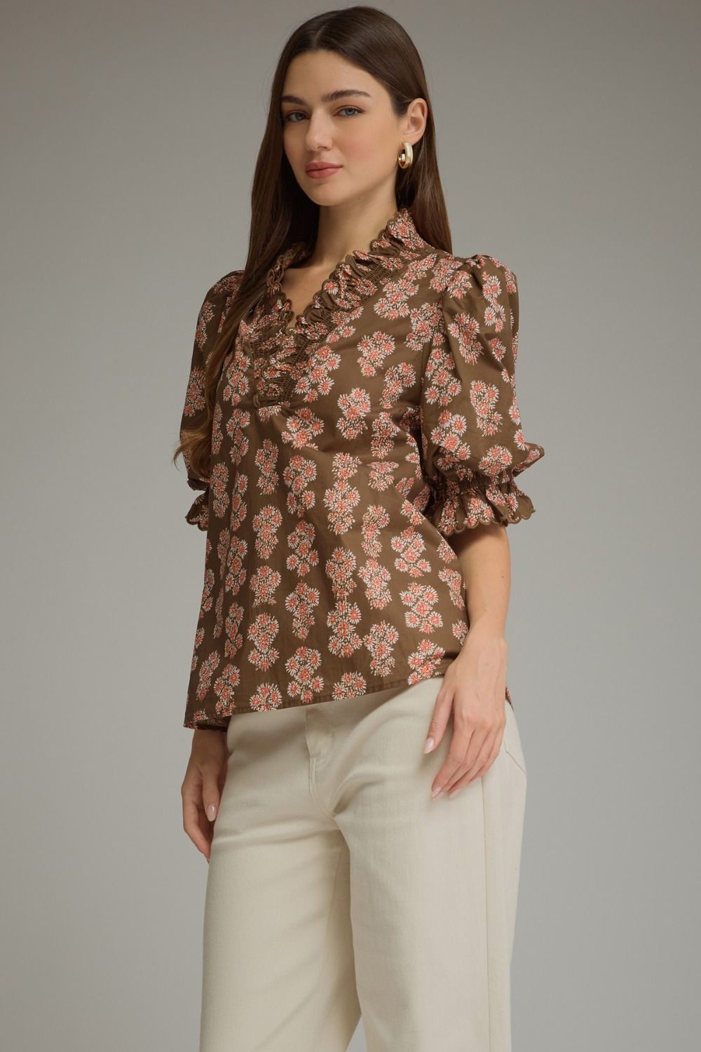Entro Floral Print Short Puff Sleeve Top