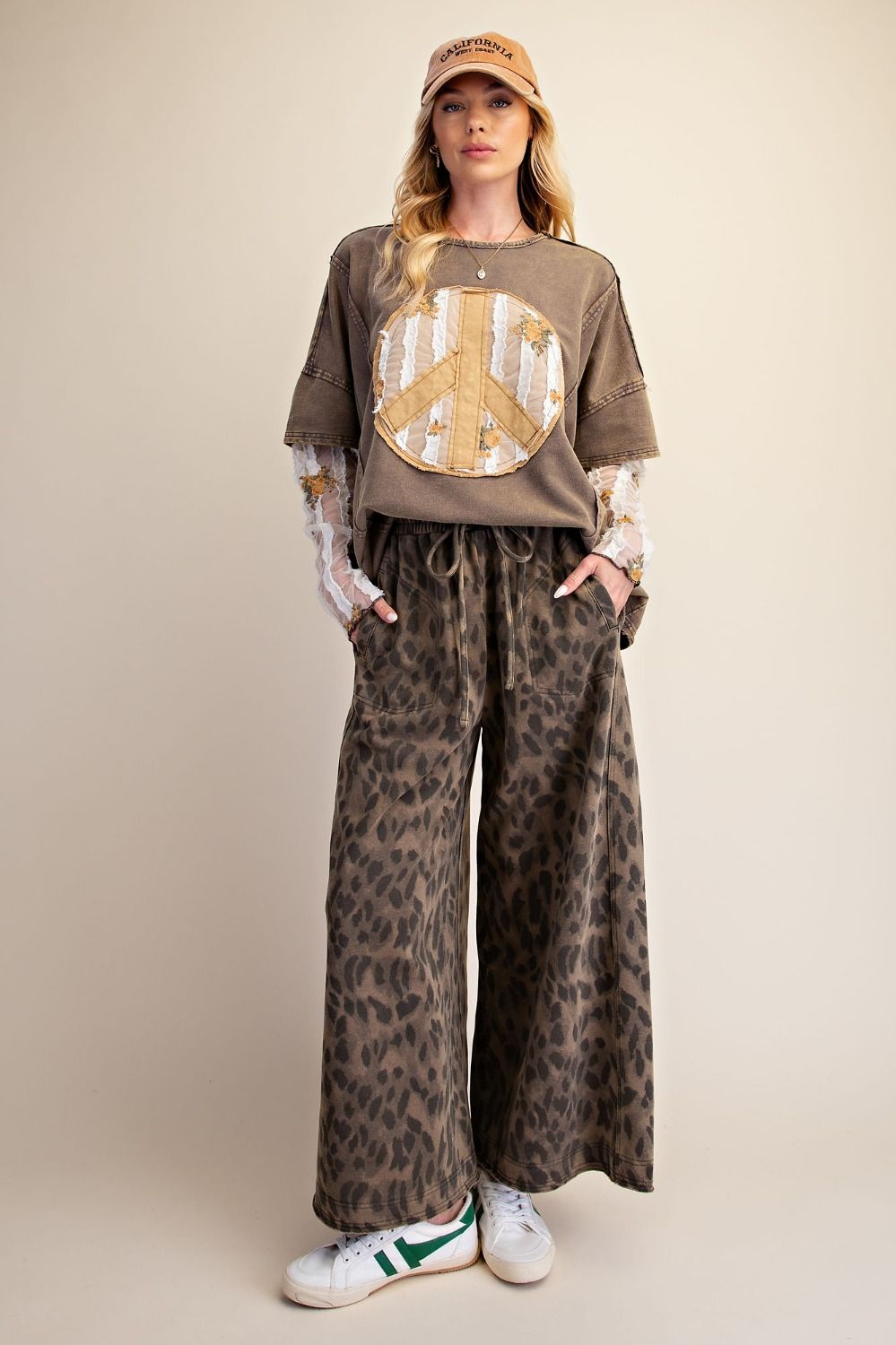 Easel Peace Patch Front Washed Knit Top - Blush & Cactus