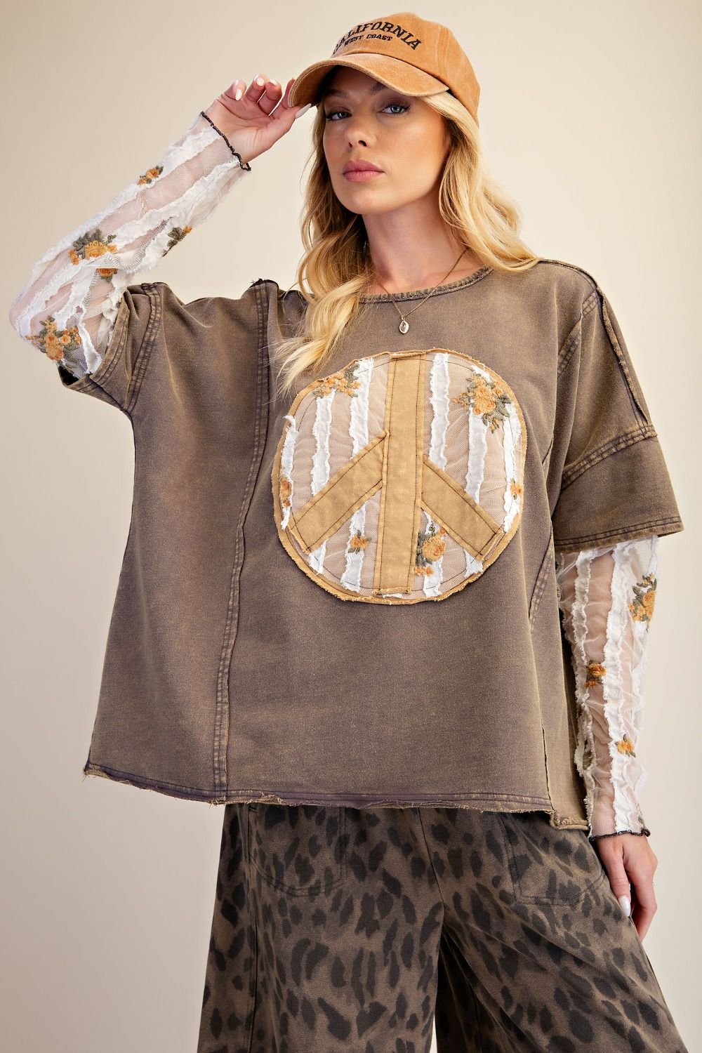 Easel Peace Patch Front Washed Knit Top - Blush & Cactus