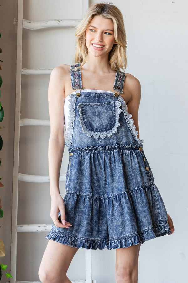Veveret Embroidery Overall Romper