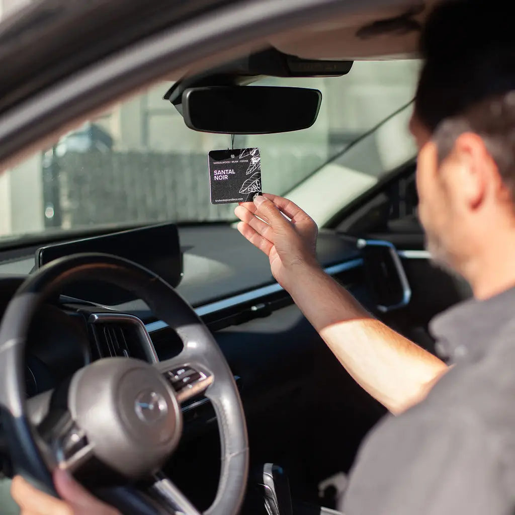 Santal Noir Car Freshener