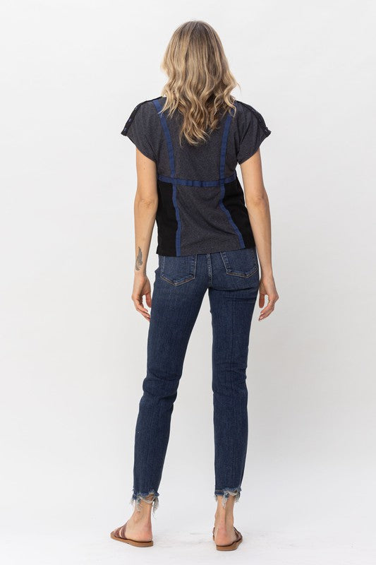 Judy Blue Mid Rise Chopped Hem Relaxed Fit