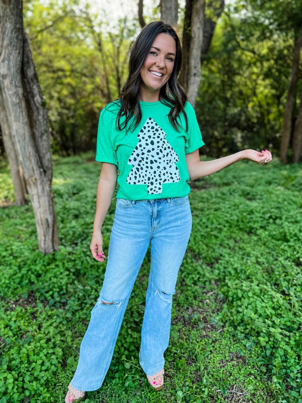 Dot Green Graphic Tee - Blush & Cactus