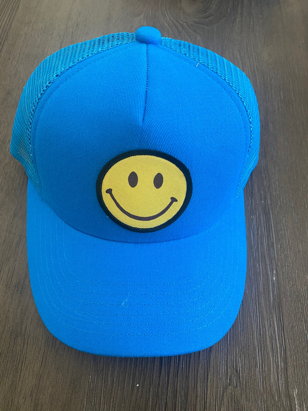 Smiley Face Patch Vintage Trucker hat - Turquoise